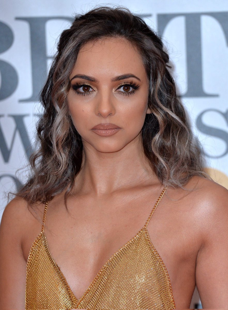 acervo jade tweet media