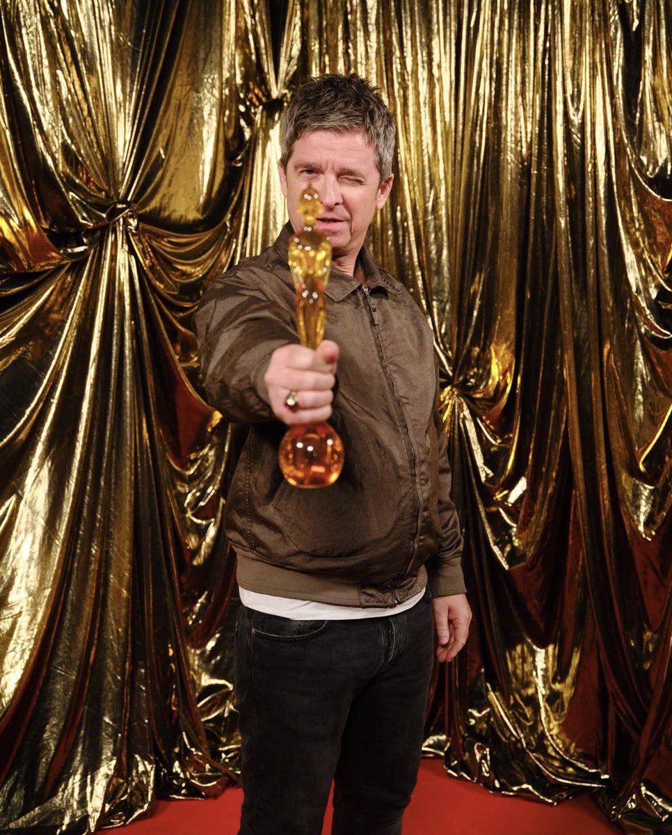 HE KNOWS HE'S A LEGEND