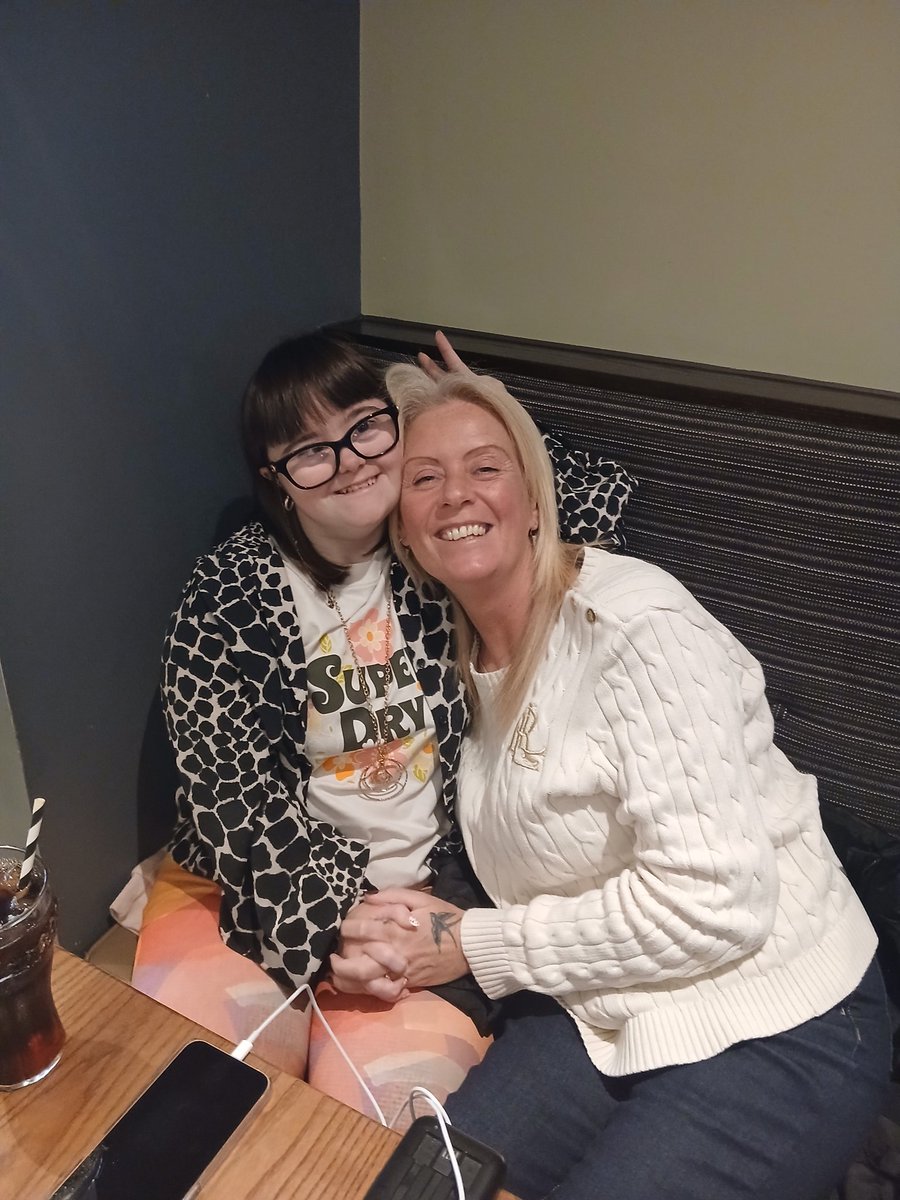 Mark 🏴󠁧󠁢󠁥󠁮󠁧󠁿🇬🇧 also known as Accyhammer🎗 tweet media