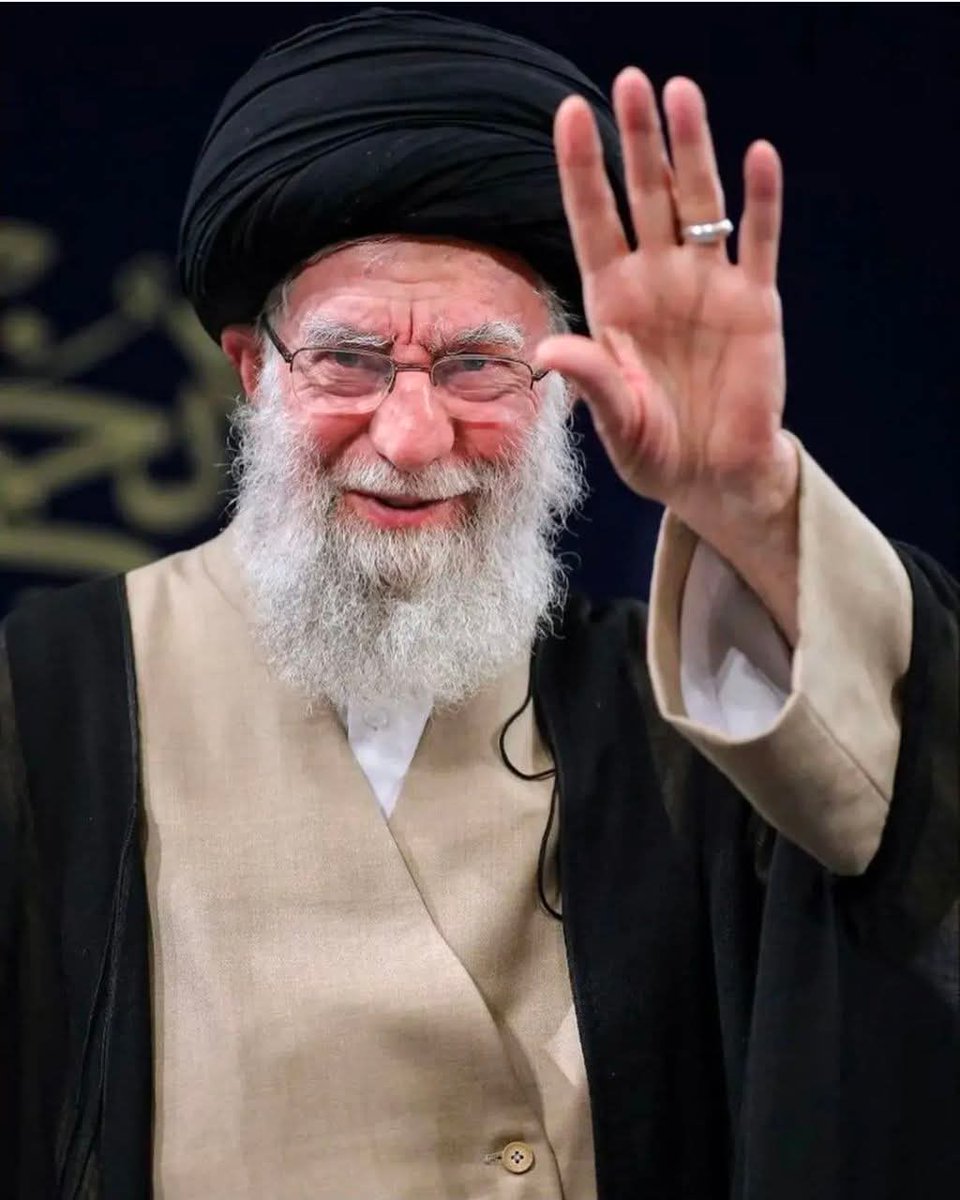i_mAfridi's tweet photo. Believe me or not, Iran is the only Islamic country in the world that truly follows the spirit of Imam Hussain.  🥹❤️ https://t.co/kY4LVowbHr