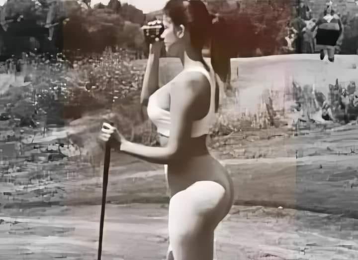 g_resident's tweet photo. この写真は1946年に撮影されました。この少女はスーザンです。  
彼女は45歳です。2人の子供がいます。  
スーザンは決して運動しません。夜遅くまで寝ています。  
好きなものを何でも食べます。水の代わりにビールさえ飲みます。  
スーザンは何をしているのでしょうか？  
スーザンに秘密はありません。  

スーザンは写真の右上隅にいる女性です