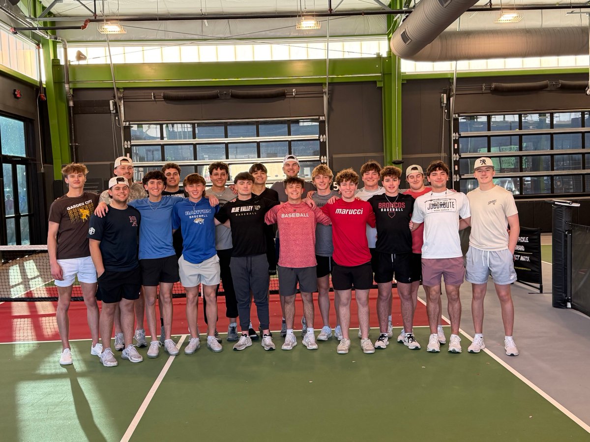 Natural Baseball Academy tweet media