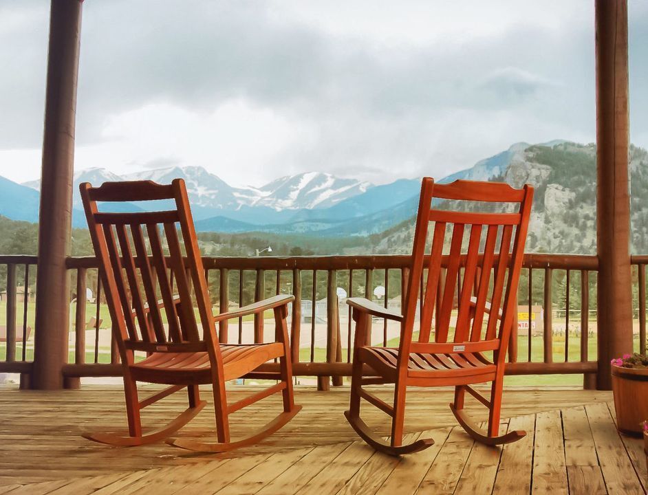 fronterafurn's tweet photo. The World's Finest Rocker is the choice of iconic 5 star resorts across America.  Incredible comfort surpassing all others, with durable weatherproof wood and construction.  It is the ultimate rocking chair 👉  https://t.co/bFxcSGPrZN https://t.co/EA3WE1W8jS