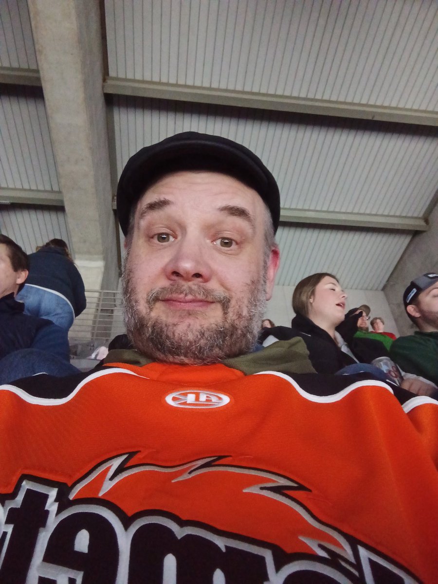 emtmama4's tweet photo. If you see this guy Eric, wish him a Happy Birthday!!!!  #letsgokomets https://t.co/L3IAcuPi8P