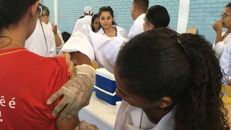 🇻🇪💉 La ministra Nuramy Gutiérrez informó que el país cuenta con suficientes dosis para la primera fase de vacunación contra la fiebre amarilla. 

Hasta ahora, más de 7.000 personas han sido inmunizadas en los estados priorizados.

#bbvipal5 #bbvipks4 #طهران