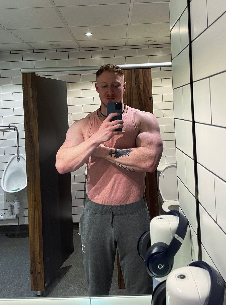 james 🤠 tweet media