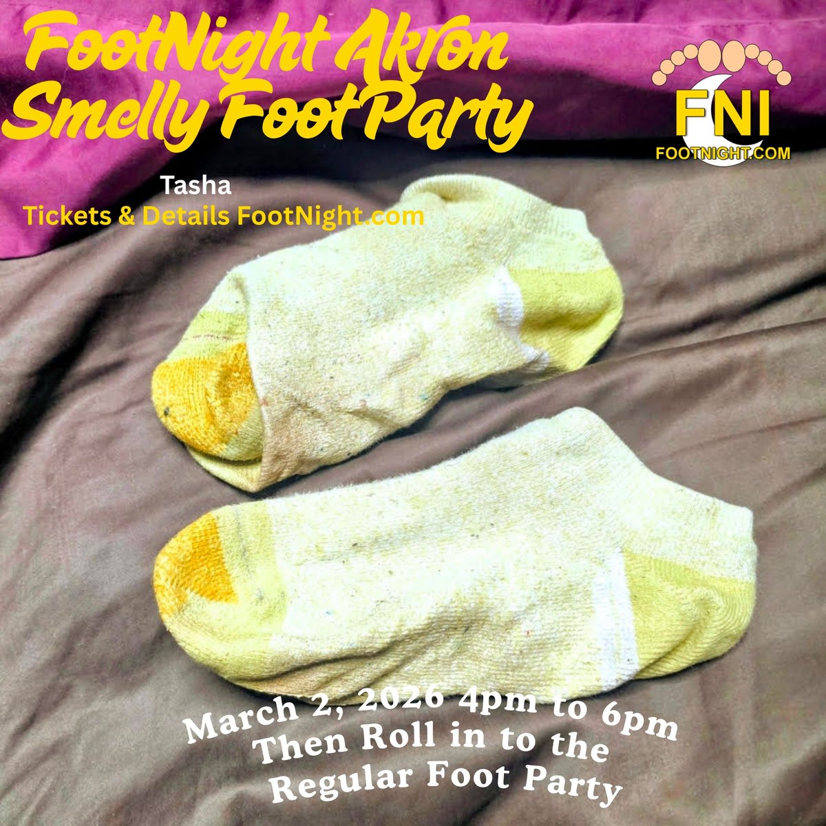 👣footnight.com👣 tweet media