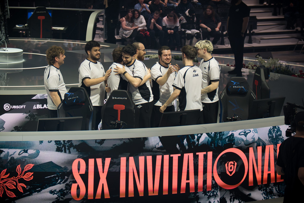 Vini Carossi tweet media