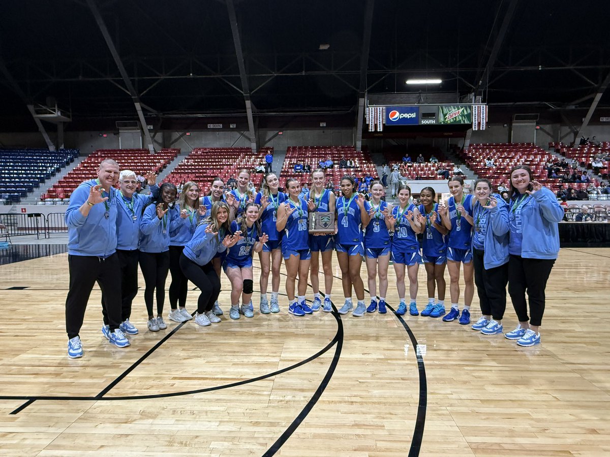 Berlin Lady Bears Basketball tweet media