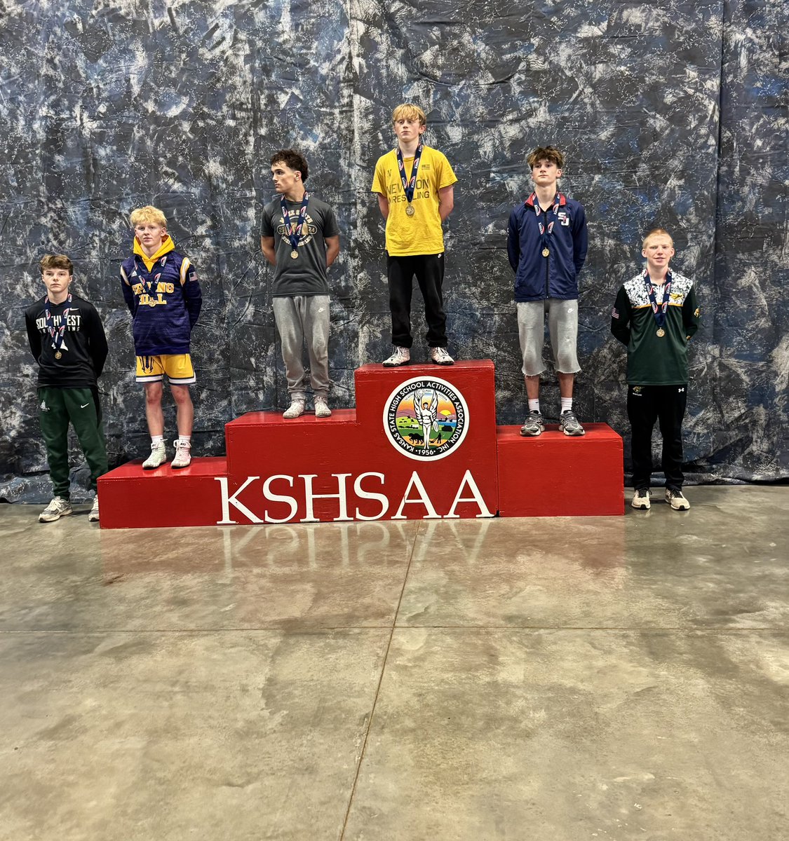 Sports in Kansas tweet media