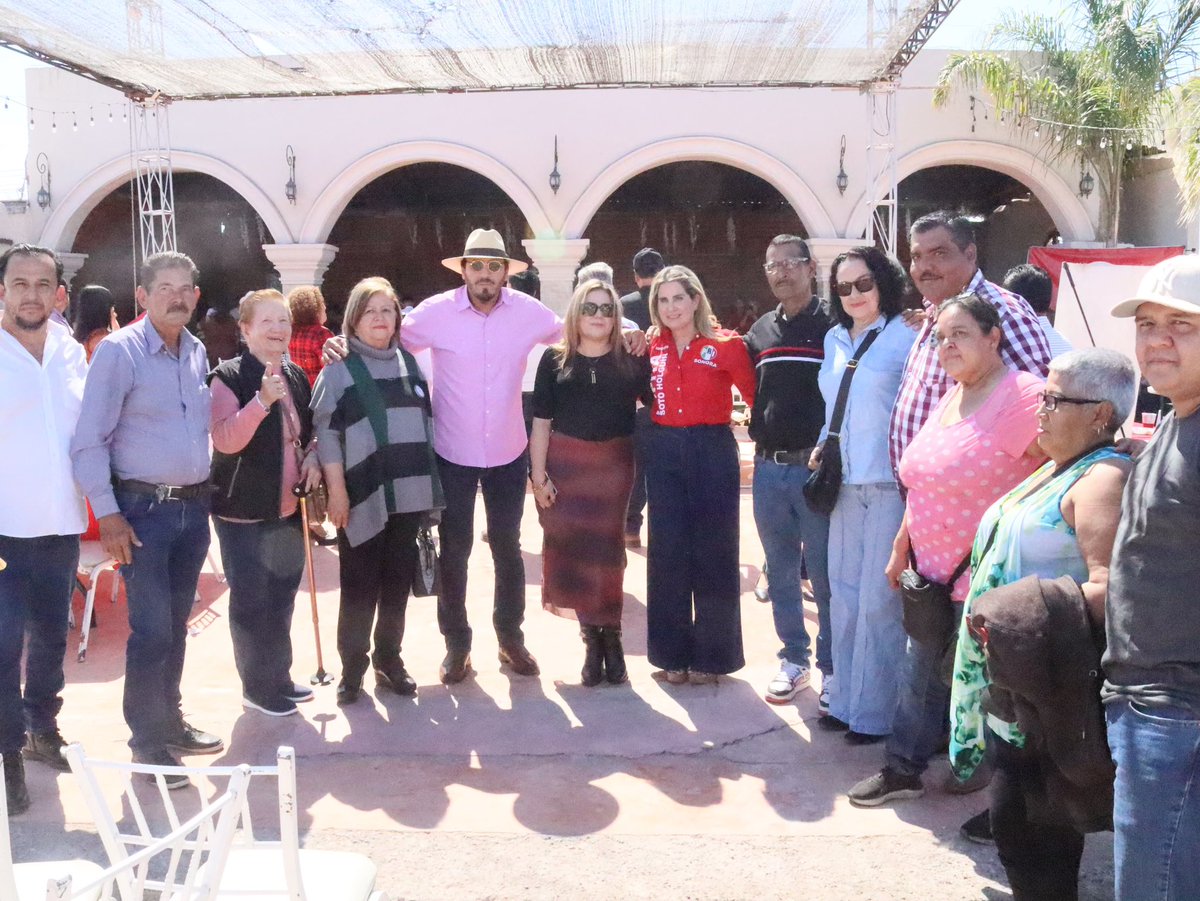 CDEPRISonora's tweet photo. ¡El priismo se fortalece en el sur de Sonora!

Gran encuentro en Navojoa con la familia priista del sur: Navojoa, Huatabampo, Álamos, Etchojoa y Benito Juárez.

Listos para organizarnos y construir una mejor oportunidad para Sonora, frente a los malos gobiernos de Morena. https://t.co/cr0Tzo90sc