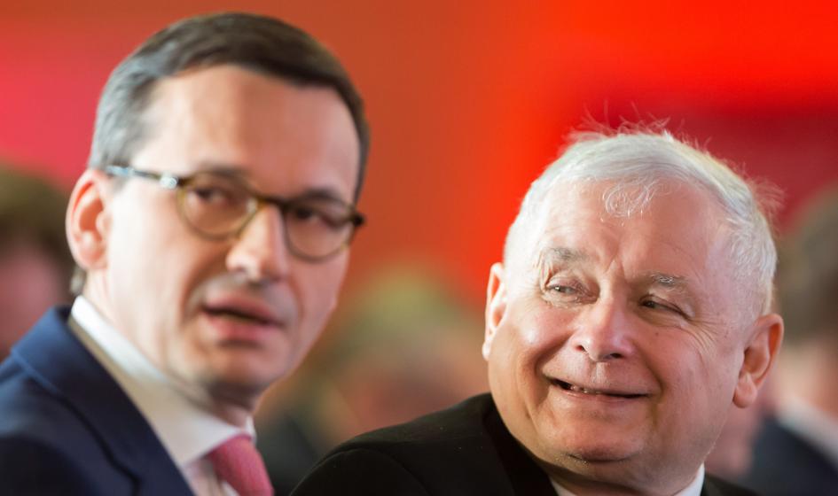 Ci dwaj są przeciw SAFE, bo nie mogą nic z tego ukraść.

A alfons nie wie co zrobić...

#zdradapis