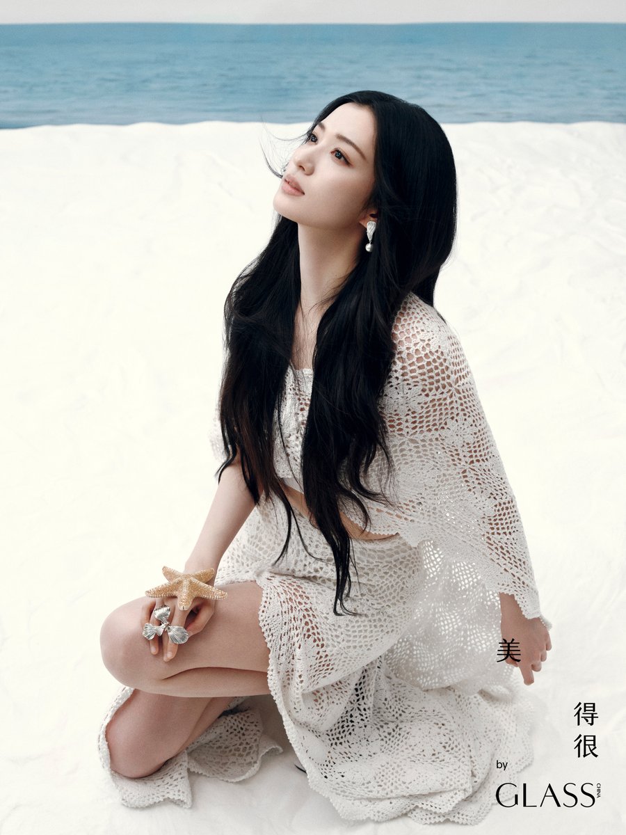 wangchuranfan's tweet photo. Wang Churan GLASS cover stunning visuals 王楚然GLASS封面美得很 #王楚然 #王楚然北美後援會 #wangchuran #GLASS封面 #GLASSMagazine https://t.co/tOlymyyVyx
