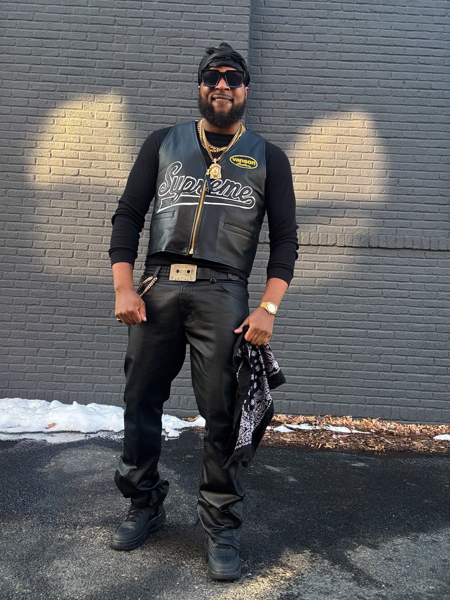 Dr. Kells Barnett ➖ tweet media