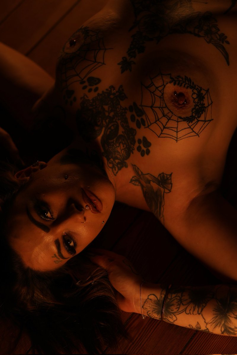 Nino loco tweet media