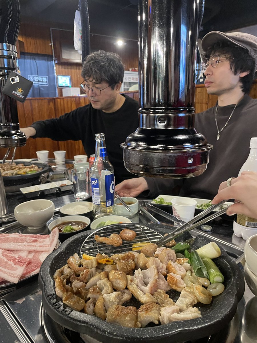 sunatsukin's tweet photo. 無事に韓国へ到着し、ずっっと美味しいものを食べて幸せです
今夜はBlues Alive 2026での演奏!
楽しい夜にしましょう✨

무사히 한국에 도착해서 맛있는 걸 많이 먹고 행복해요.
오늘 밤은 무대에서 공연합니다!
즐거운 밤을 함께 보내요! ✨

https://t.co/dadHSOUObm https://t.co/1KVlOWUh2s