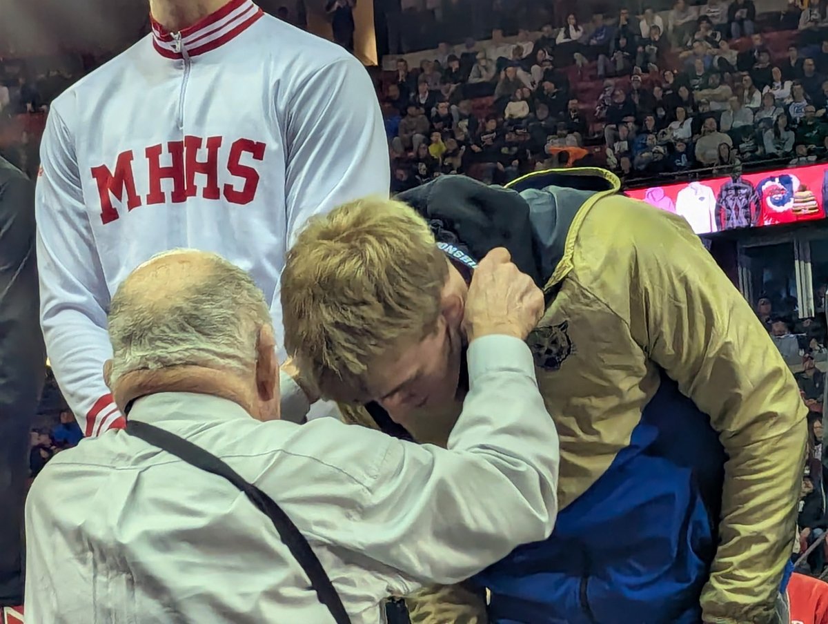 LcatsAthletics's tweet photo. 3rd place at State!
Congratulations to Owen Burling on an outstanding finish at 190 in D2. 4-time state qualifier, 2-time podium finisher (6th in 2025 ➡️ 3rd in 2026) and a 45-2 senior season. What a career! #LCatPride https://t.co/cJ5zdfrYdQ