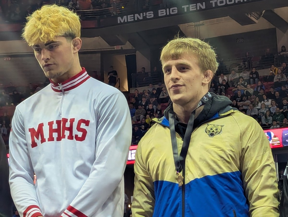 LcatsAthletics's tweet photo. 3rd place at State!
Congratulations to Owen Burling on an outstanding finish at 190 in D2. 4-time state qualifier, 2-time podium finisher (6th in 2025 ➡️ 3rd in 2026) and a 45-2 senior season. What a career! #LCatPride https://t.co/cJ5zdfrYdQ