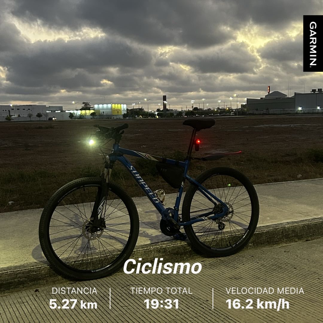 Archaeologist86's tweet photo. Una vueltecita de prueba

#beatyesterday 
#garmin https://t.co/ZeRZe5taGI