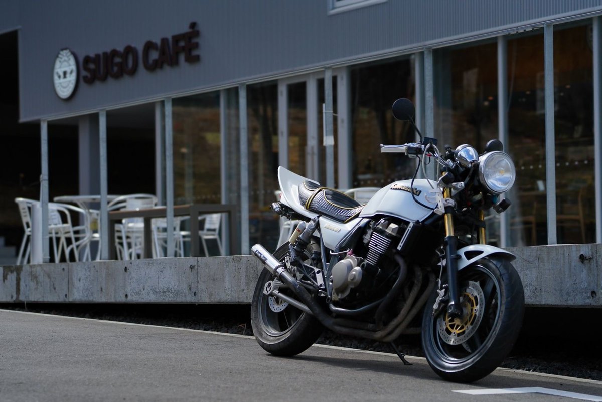 すんばらしい #ZRX400 #Kawasaki