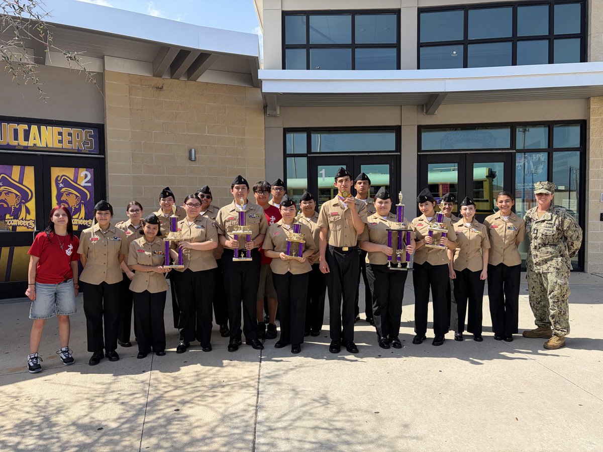 Master Chief Bernal tweet media