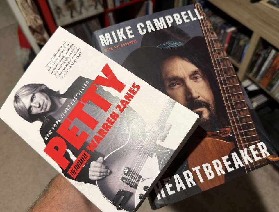 Michael's Record Collection Pod/Newsletter tweet media