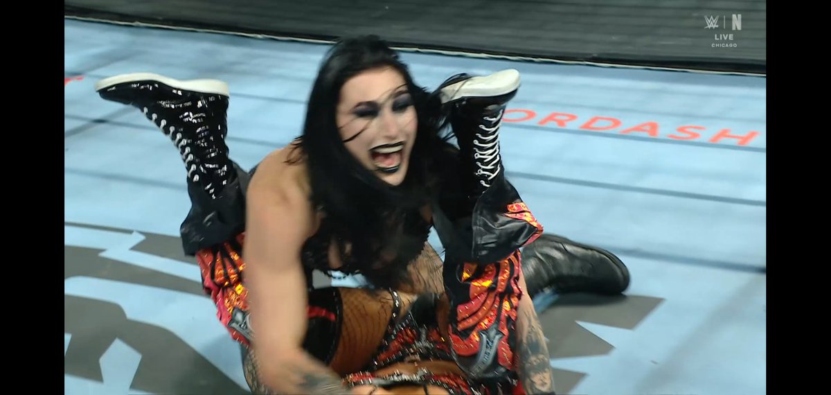 Wrestle Features tweet media