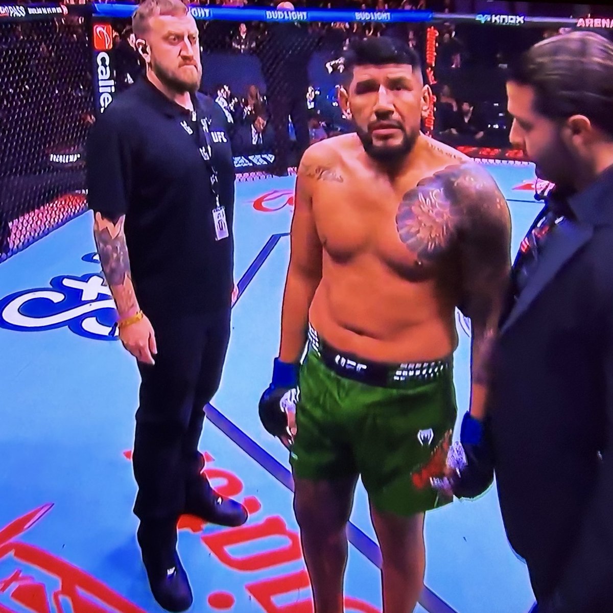 Jose Medina just got slimed out again.