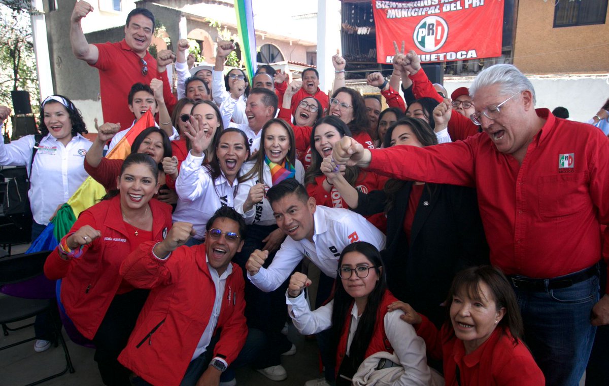 El <a href="/PRI_EDOMEX/">PRI Estado de México</a> crece, se fortalece y se abre camino con más inclusión y más territorio.

Con la toma de protesta de las dirigencias de la Secretaría de Diversidad en la Región VIII, reafirmamos nuestro compromiso con todas y todos los mexiquenses.

Mi reconocimiento a Gus Aldana,
