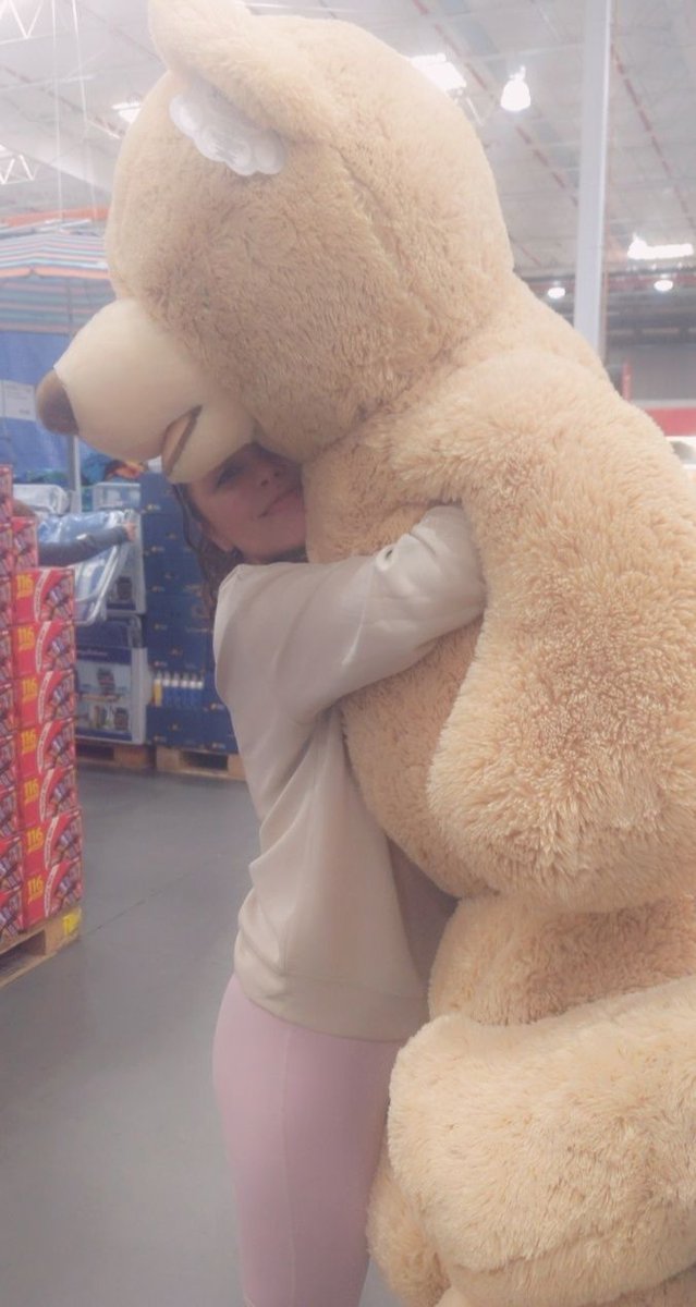 MakiyahBelle tweet media