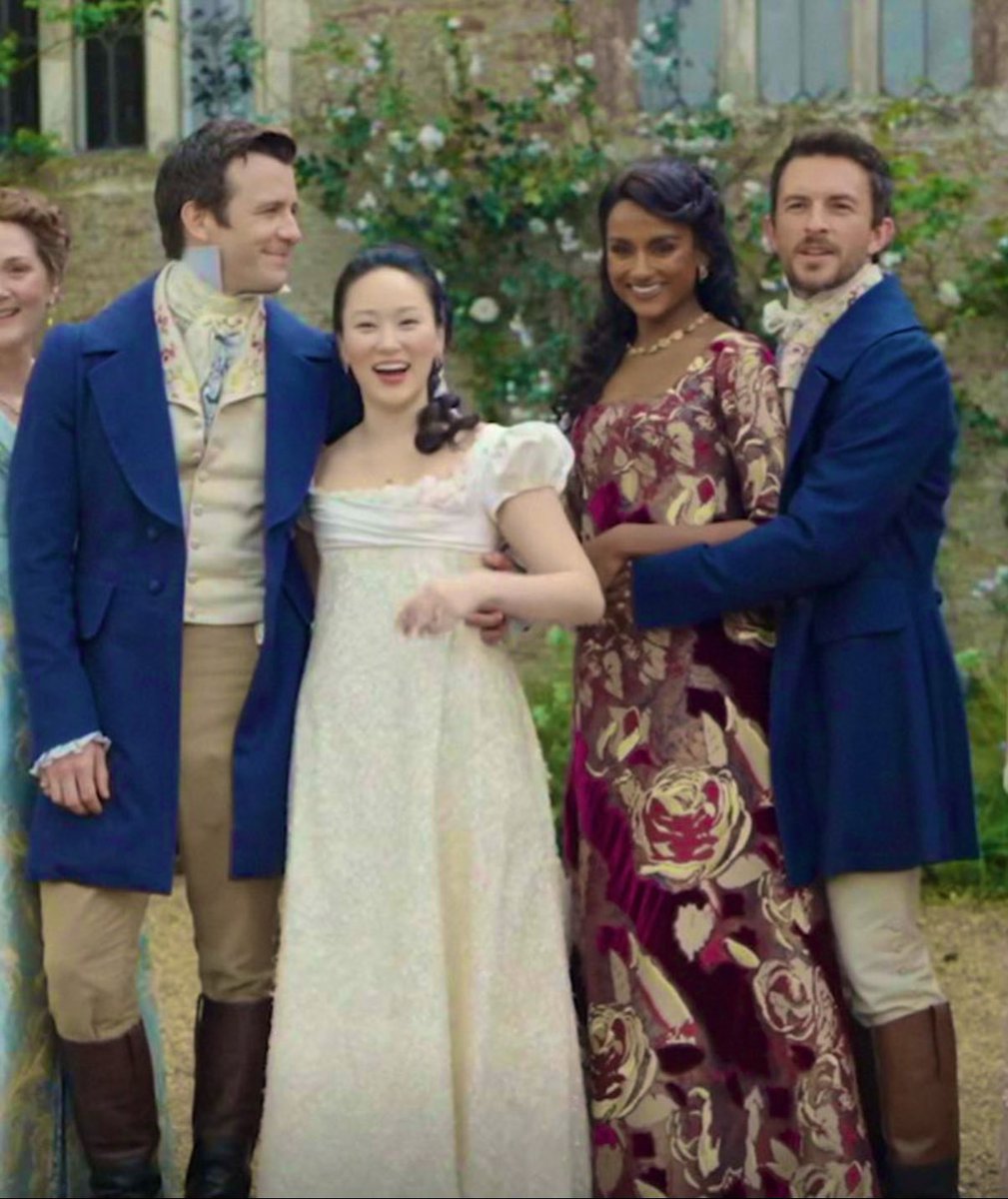 Bkaroses🐝 tweet media