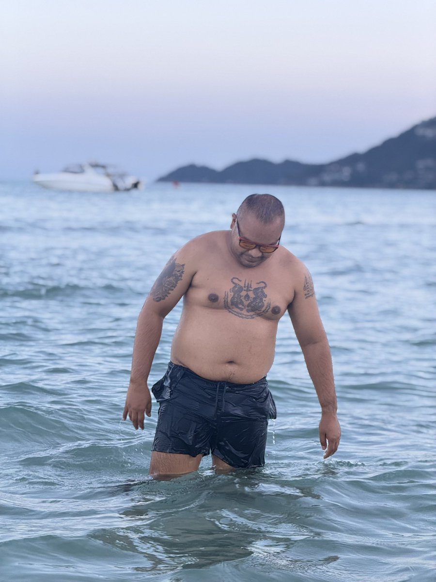 หมีชนบท tweet media