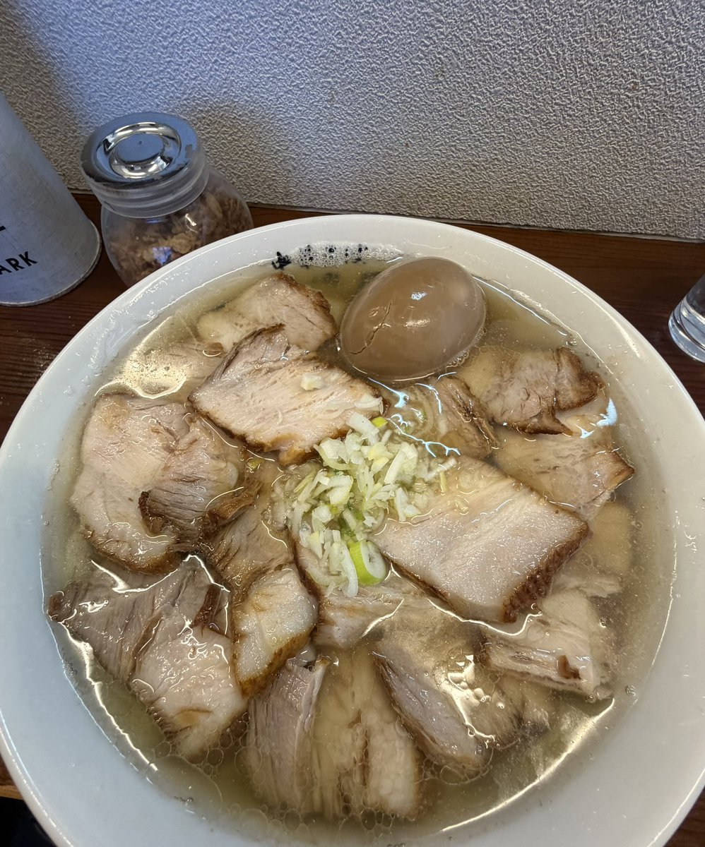 oujicha's tweet photo. 毎年恒例花粉症でGW近くまでくたばってます
昨日食ったラーメン https://t.co/nHfrLuxe8r