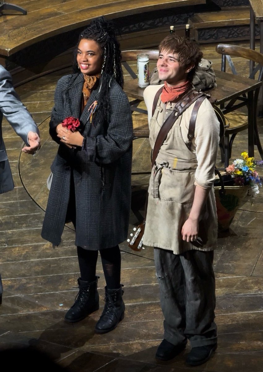 polaroid and the original pic im 🥹🥹😭😭😭