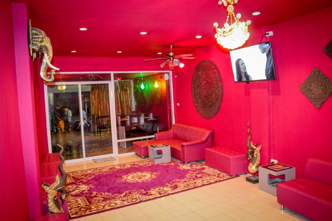 Common Massage & Spa tweet media