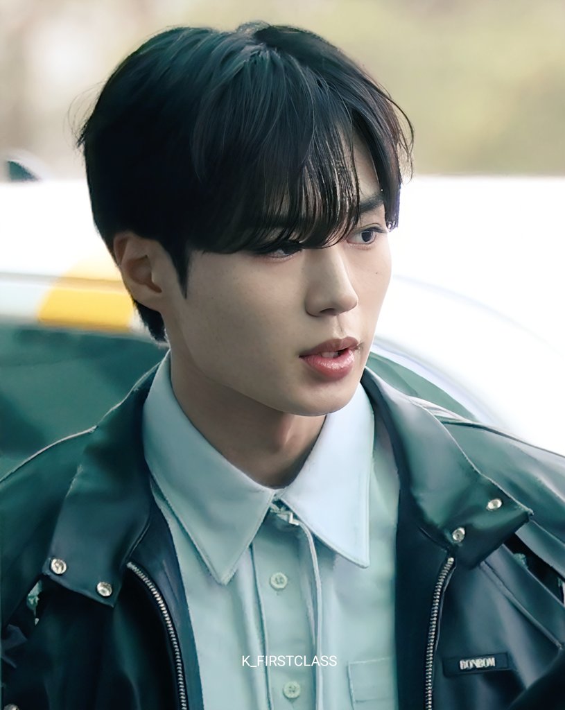 KoreanFirstClass tweet media