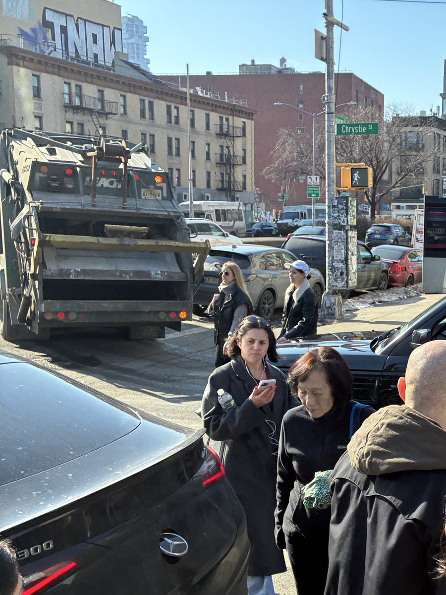 Transportation Alternatives tweet media