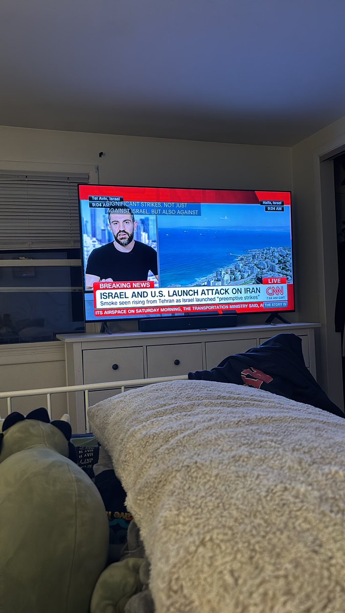 Rebecca Stefansky tweet media