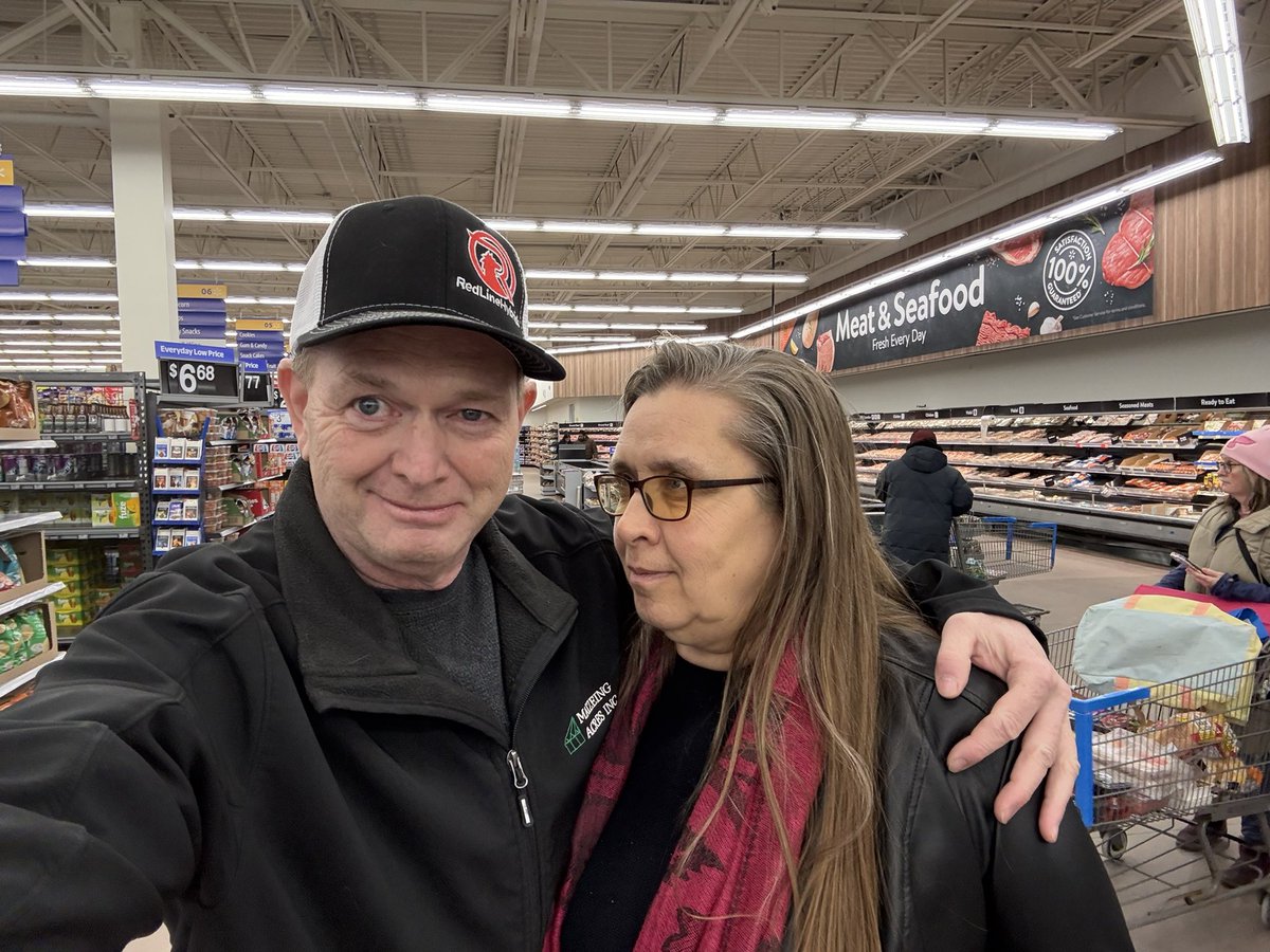 Pete’s Sweet Tweets tweet media