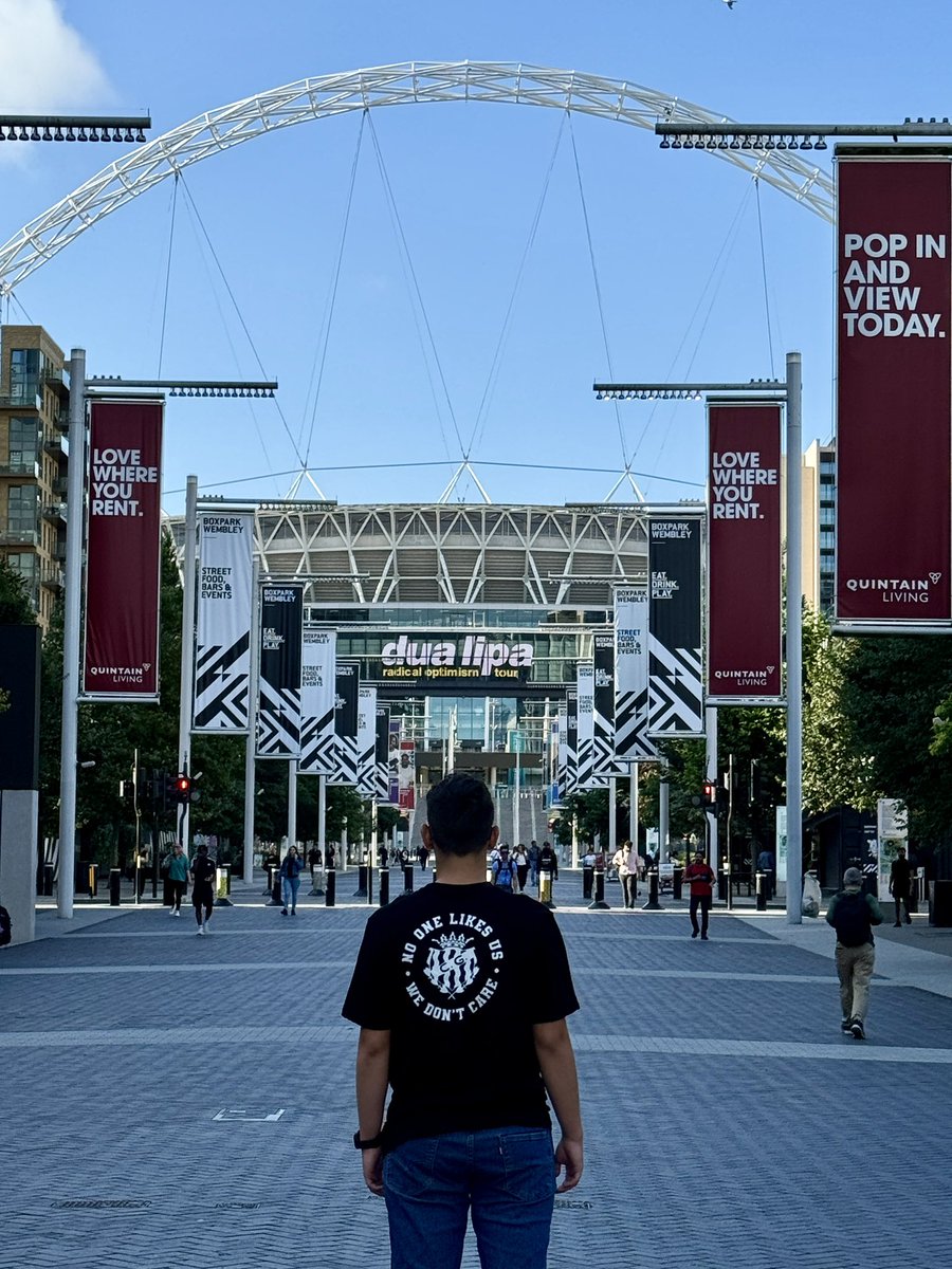 M³ |||| tweet media