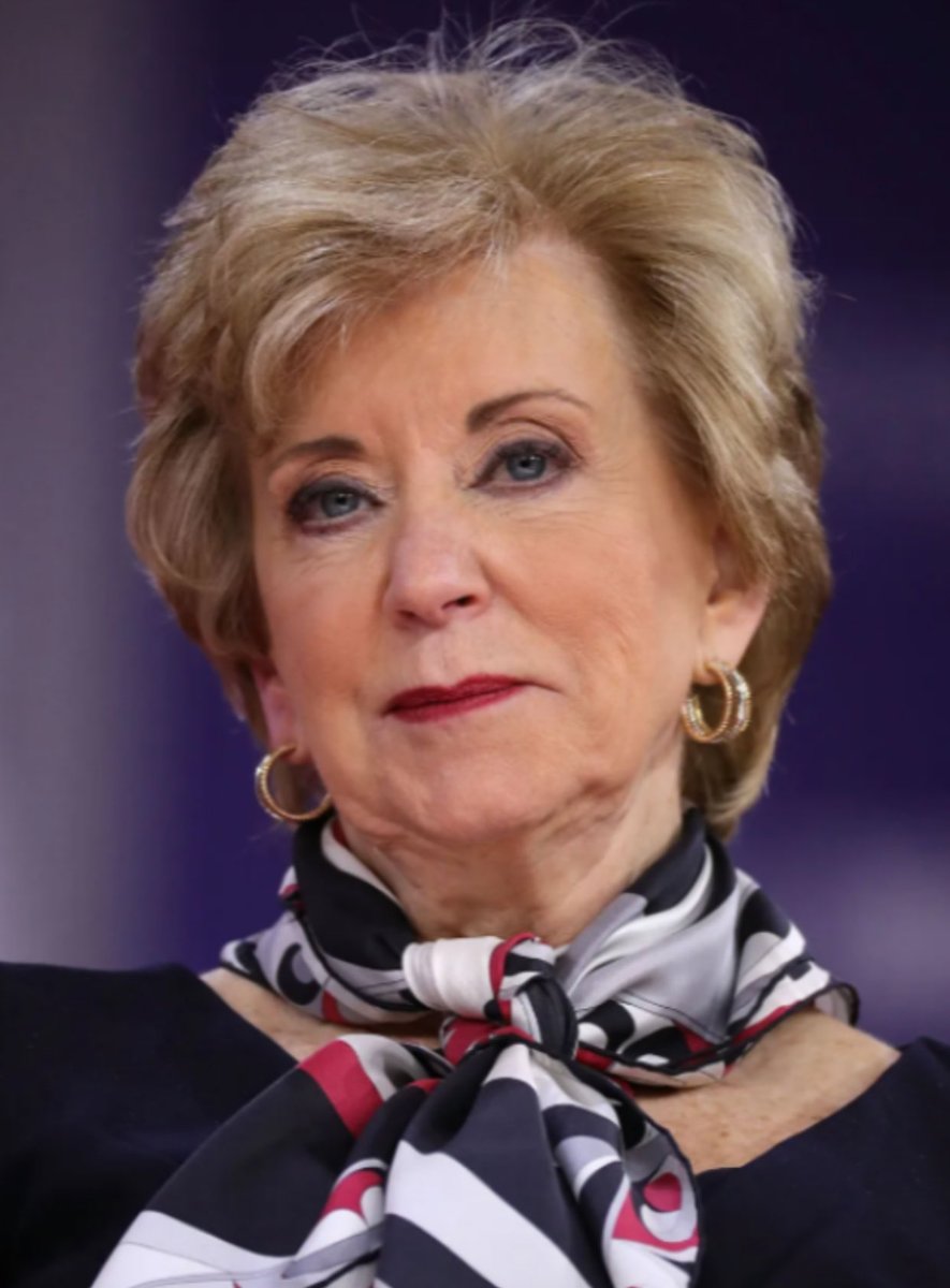 🚨 Hello, Education Secretary <a href="/EDSecMcMahon/">Secretary Linda McMahon</a> 

Columbia University received $1.3 BILLION in federal funding in 2025.

The student group Columbia University Apartheid &amp; Divest (CUAD) is tweeting, “Death to America.”

Columbia will request $1.4 billion for 2026-2027. Please say NO.