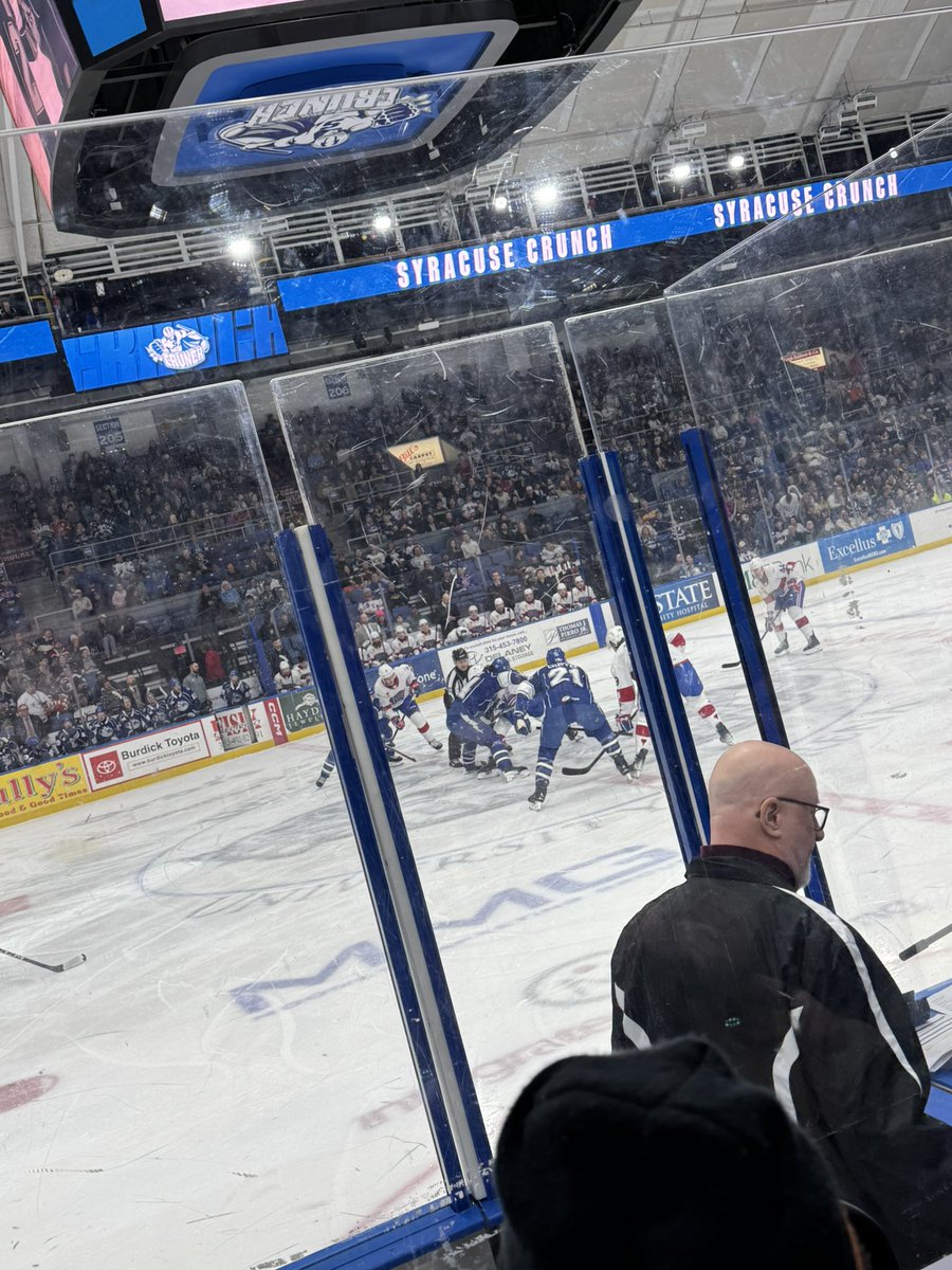 Lewfit16's tweet photo. Section 122 row DD seat 12 is the best seat in the house! @SyracuseCrunch #Tullyspucks https://t.co/9nRtGPvXUB