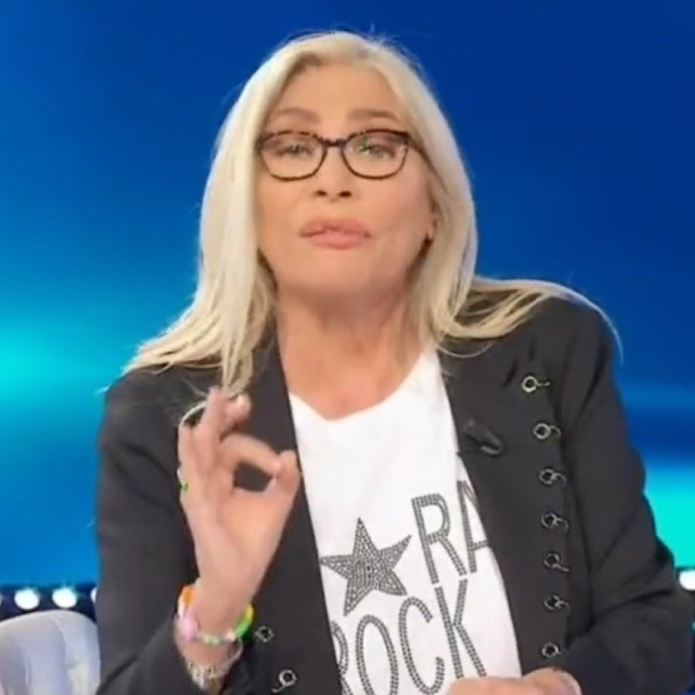 Carlocò per l’amor del cielo sono le 2 vogliamo sapere chi vince tra nord e sud non sentire anche il medley di LP #sanremo2026