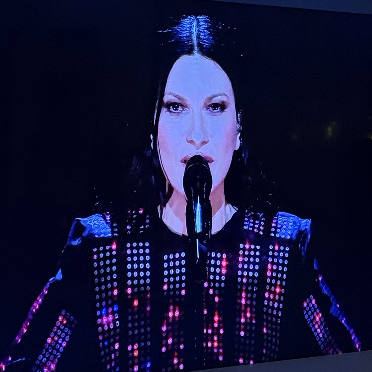 ciao sono ester ascione e sono in grado di riprodurre 850 espressioni facciali tra cui rabbìa e disgusto #sanremo2026