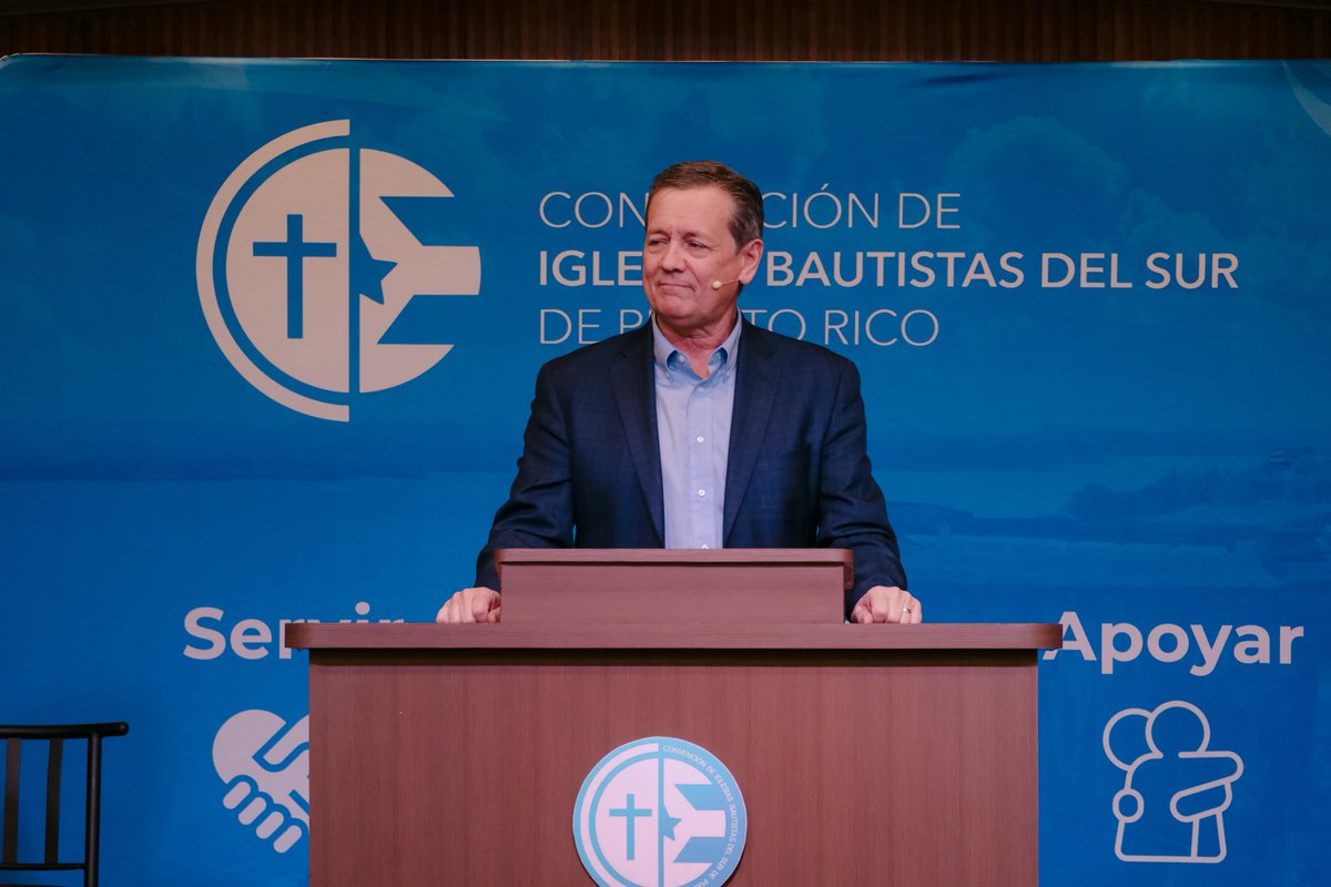 PRBaptistConven's tweet photo. Reunión Anual 2026 

¡Qué tiempo tan especial vivimos juntos como familia de Iglesias Batistas del Sur! Damos gracias al Señor por una reunión anual marcada por la unidad, la misión y la celebración. https://t.co/yR2HKO7D2a