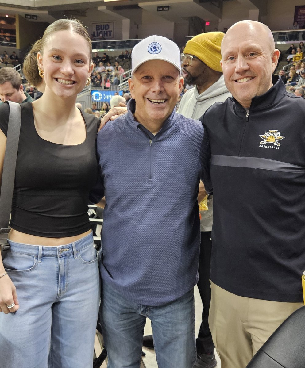 LanceMcAlister's tweet photo. Awesome seeing @CulDeSacKing and his standout volleyball daughter,  Milyn! @NKUNorseMBB https://t.co/bB8F8p4pqe