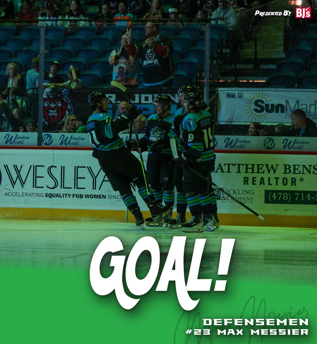 MaconMayhem's tweet photo. THAT’S TWO FOR MESSIER!!!!

#ChompOn | #OCMvFAY https://t.co/6593EzJUhQ