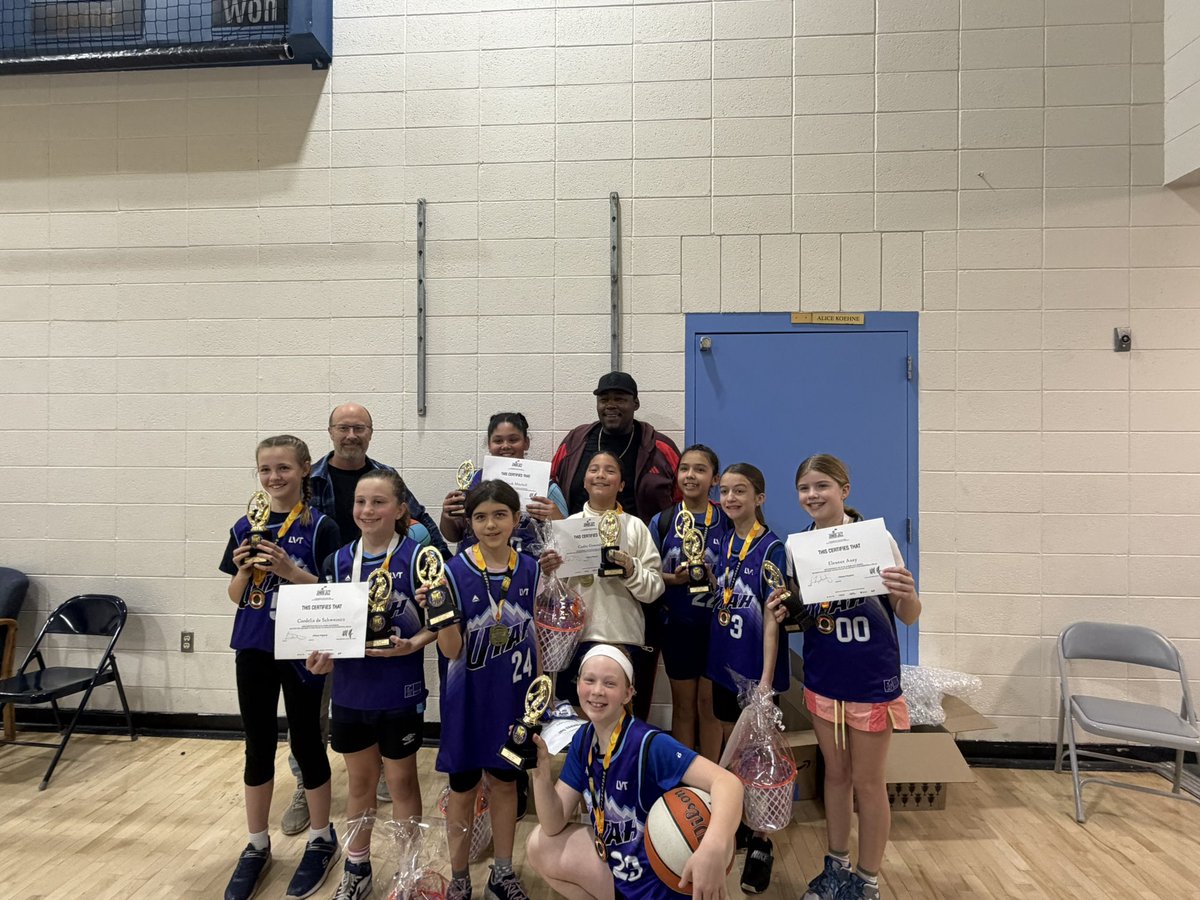 LeeRoyM75's tweet photo. I just want @sportsiren to know, we got better today and won a championship! 

1st Picture- 3rd/4th Grade Jr Jazz Girls

2nd picture- 5th/6th grade Jr Jazz Girls https://t.co/V45W3LS4ar