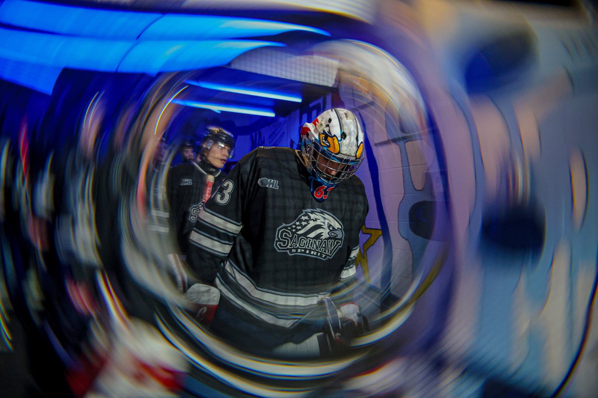 SpiritHockey's tweet photo. Period 2⃣

📸 @eYoungDBM https://t.co/0rzWp3XXyu