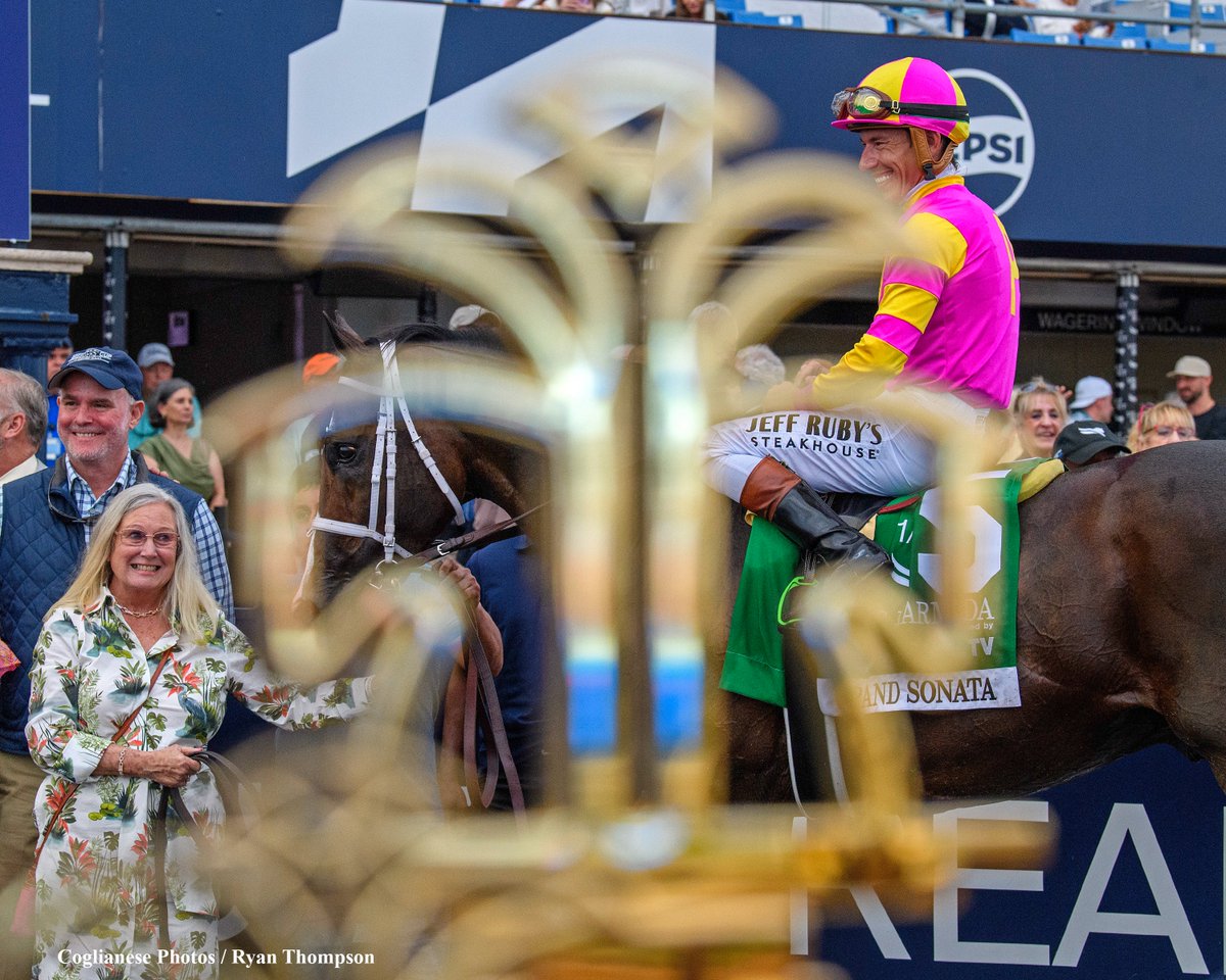 Ryan Thompson tweet media